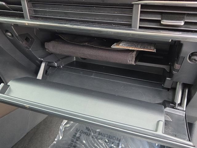 Used 2024 MAZDA CX-30 AWD 2.5 S w/ Premium Package image 21