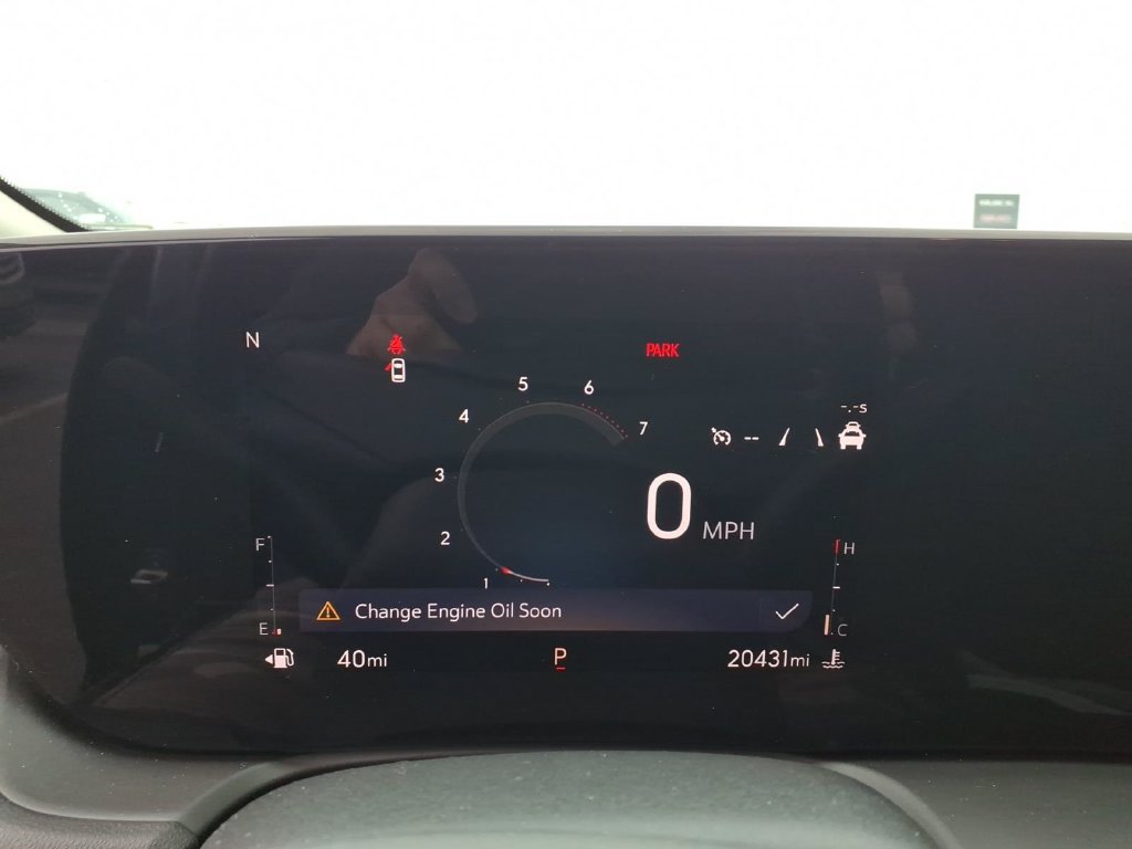 Used 2024 Buick Encore GX Avenir w/ Avenir Convenience Package AWD/4WD image 16