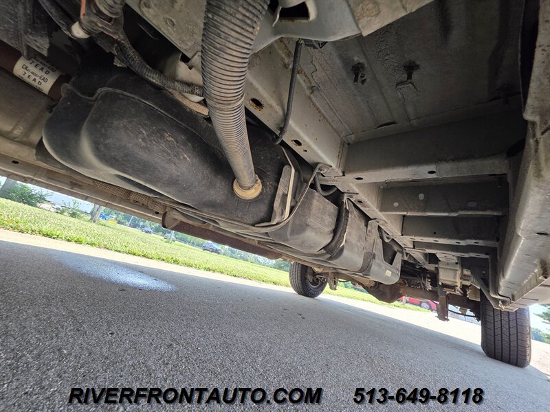 Used 2018 Ford Transit 350 148 Medium Roof RWD image 17