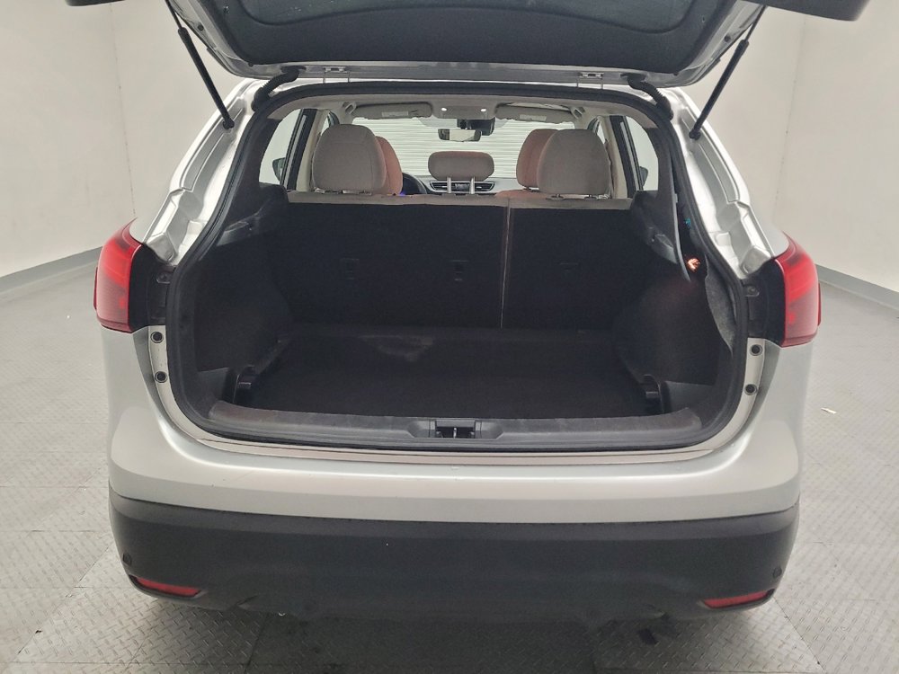 Used 2019 Nissan Rogue Sport SV image 29