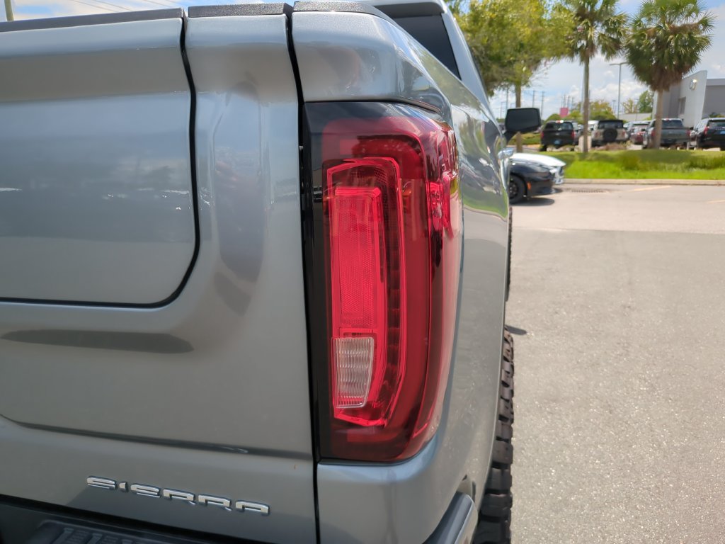 Used 2024 GMC Sierra 1500 Denali w/ Denali Reserve Package AWD/4WD image 13