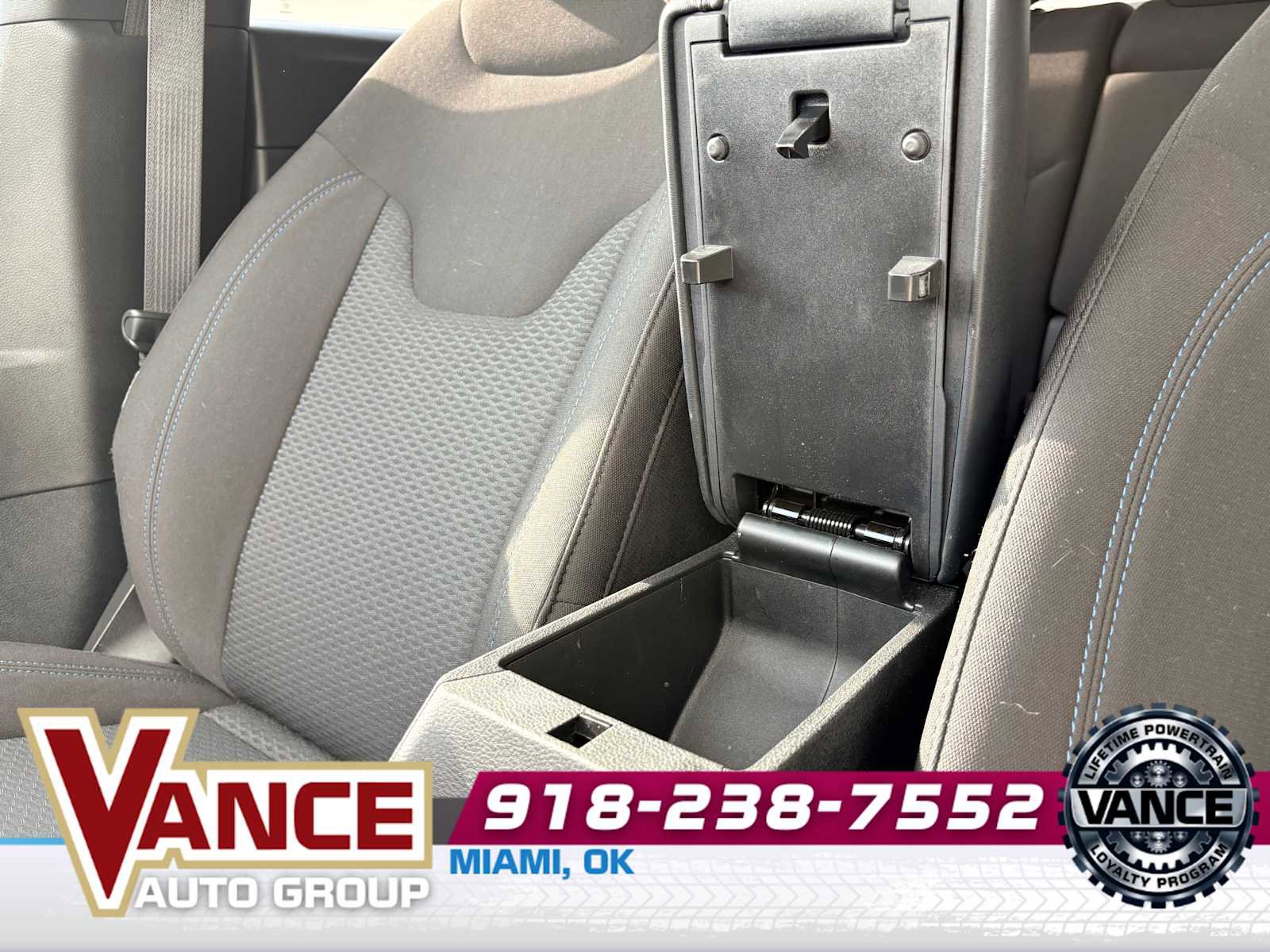 Used 2024 Jeep Compass Sport AWD/4WD image 35