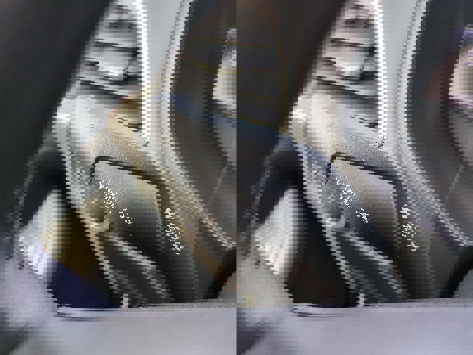 Used 2023 Ford Edge SEL w/ Convenience Package image 26