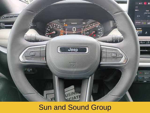 Used 2024 Jeep Compass Limited w/ Sun and Sound Group AWD/4WD image 13