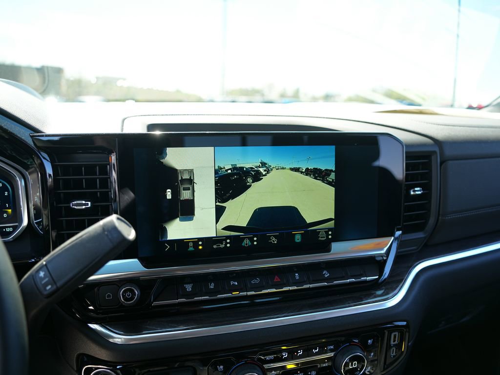 Used 2025 Chevrolet Silverado 2500 LTZ w/ LTZ Plus Package AWD/4WD image 17