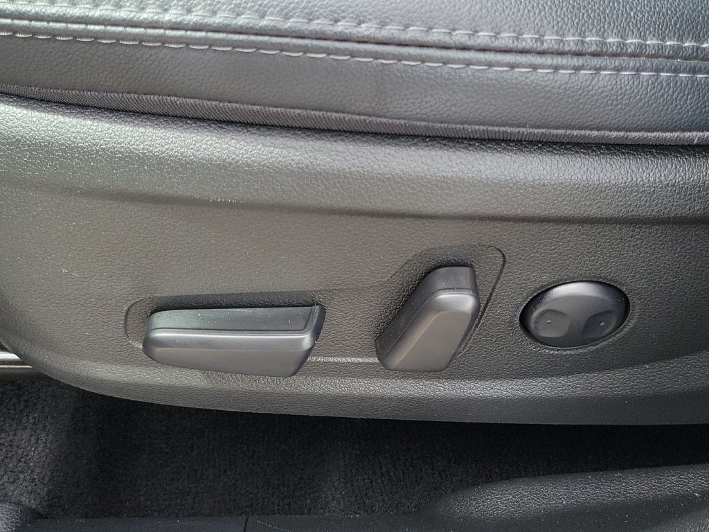Used 2023 Hyundai Santa Fe XRT FWD image 23