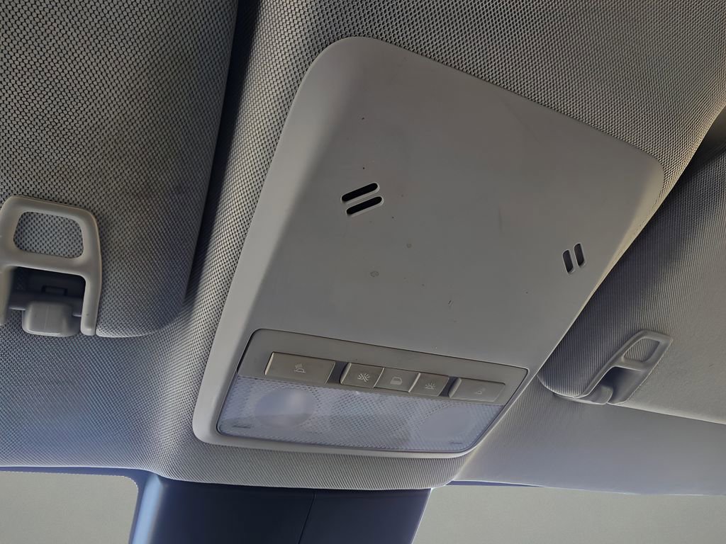 Used 2018 Buick Encore Preferred image 23