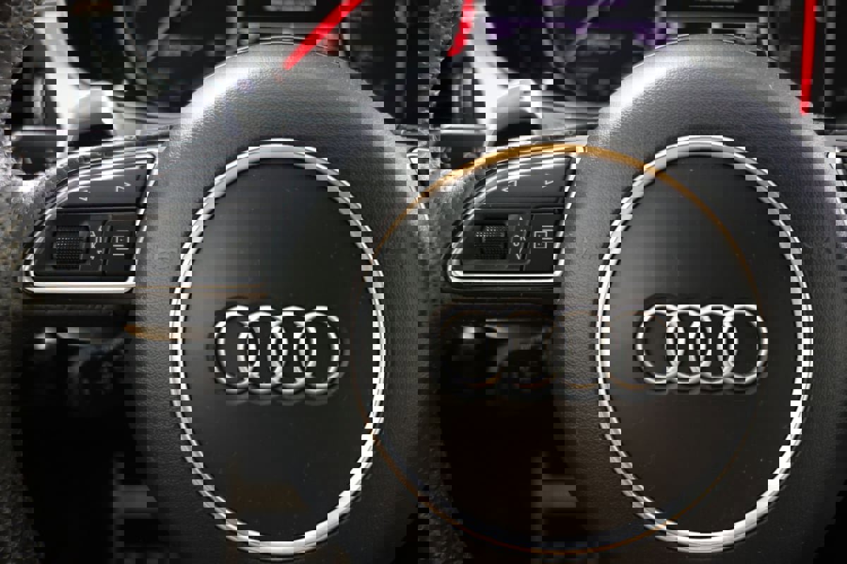 Used 2017 Audi RS 7 Performance w/ Driver Assistance Package image 27