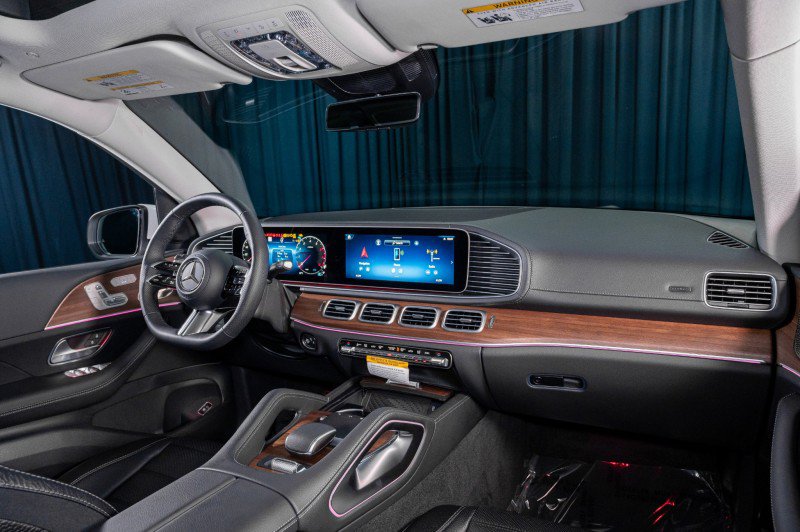 New 2026 Mercedes-Benz GLS 450 4MATIC image 4