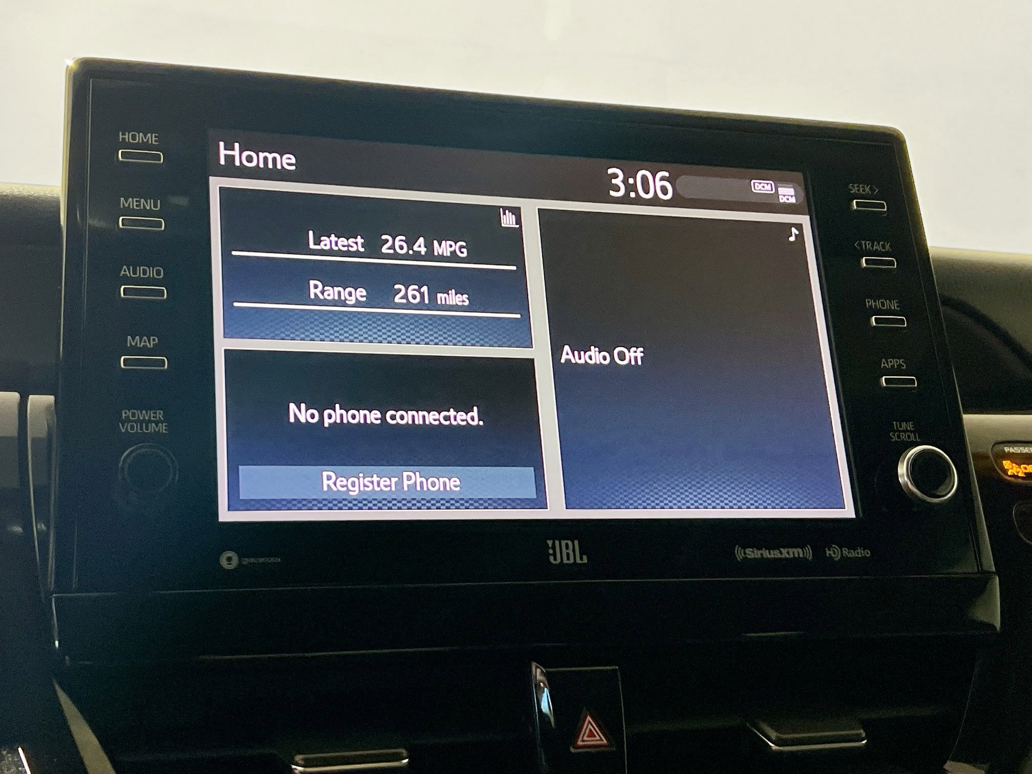 Used 2022 Toyota Camry XSE image 28