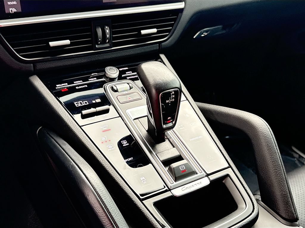 Certified 2021 Porsche Cayenne AWD/4WD image 17