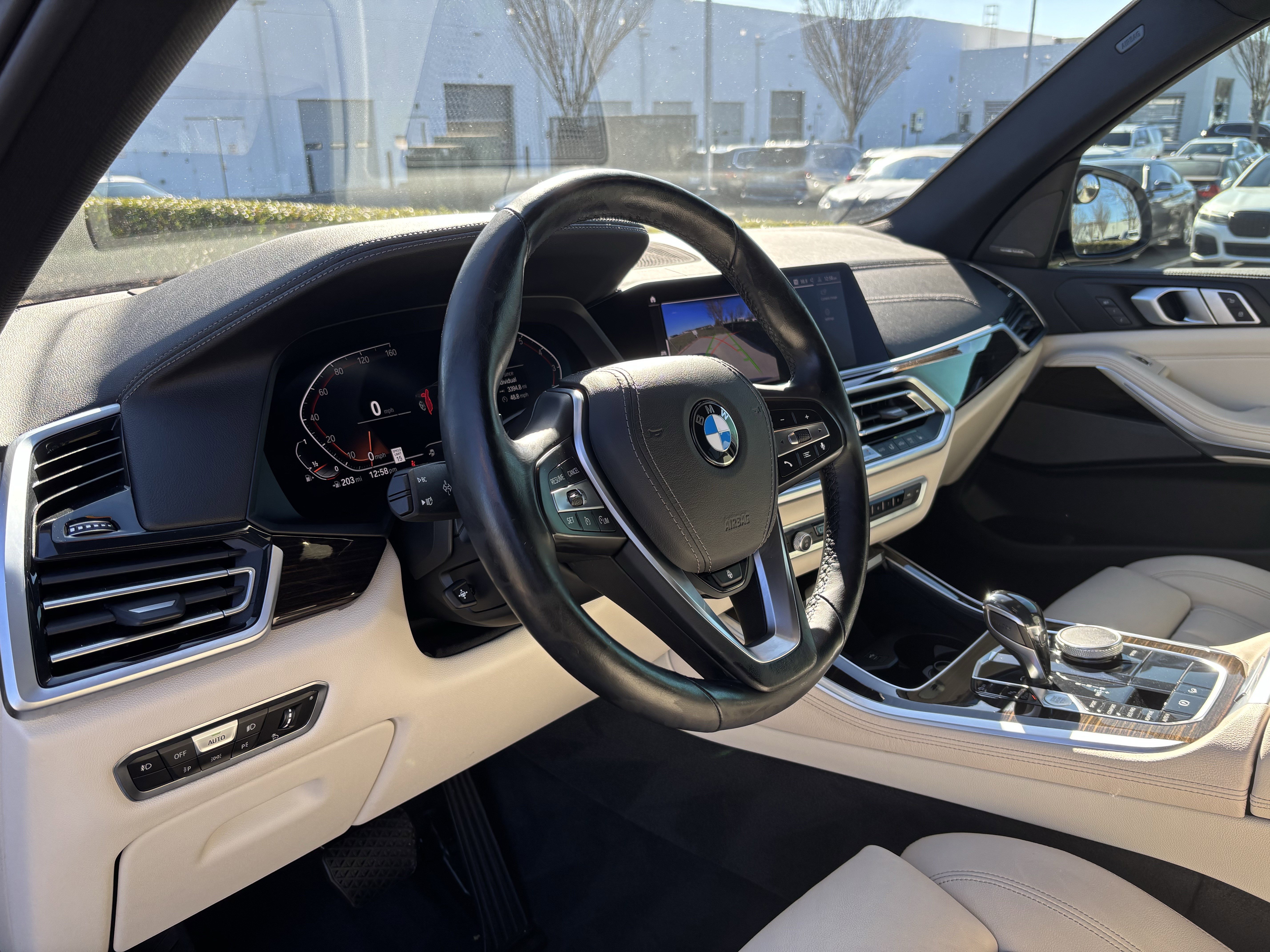 Used 2019 BMW X5 xDrive40i w/ Premium Package 2 image 17