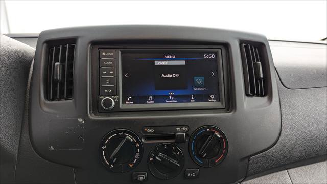 Used 2020 Nissan NV200 SV w/ Back Door Glass Package image 23