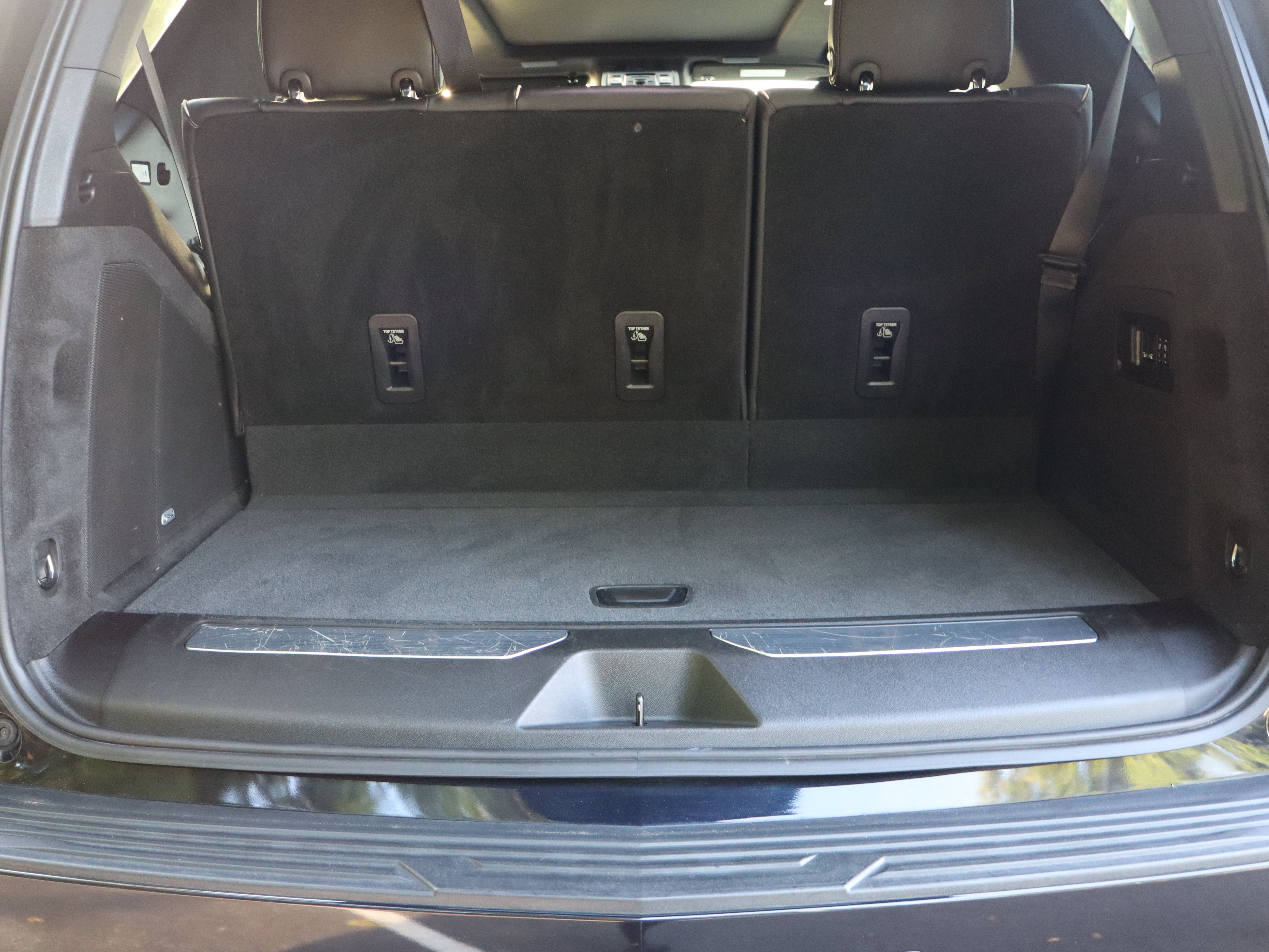 Certified 2022 Cadillac Escalade Sport RWD image 44