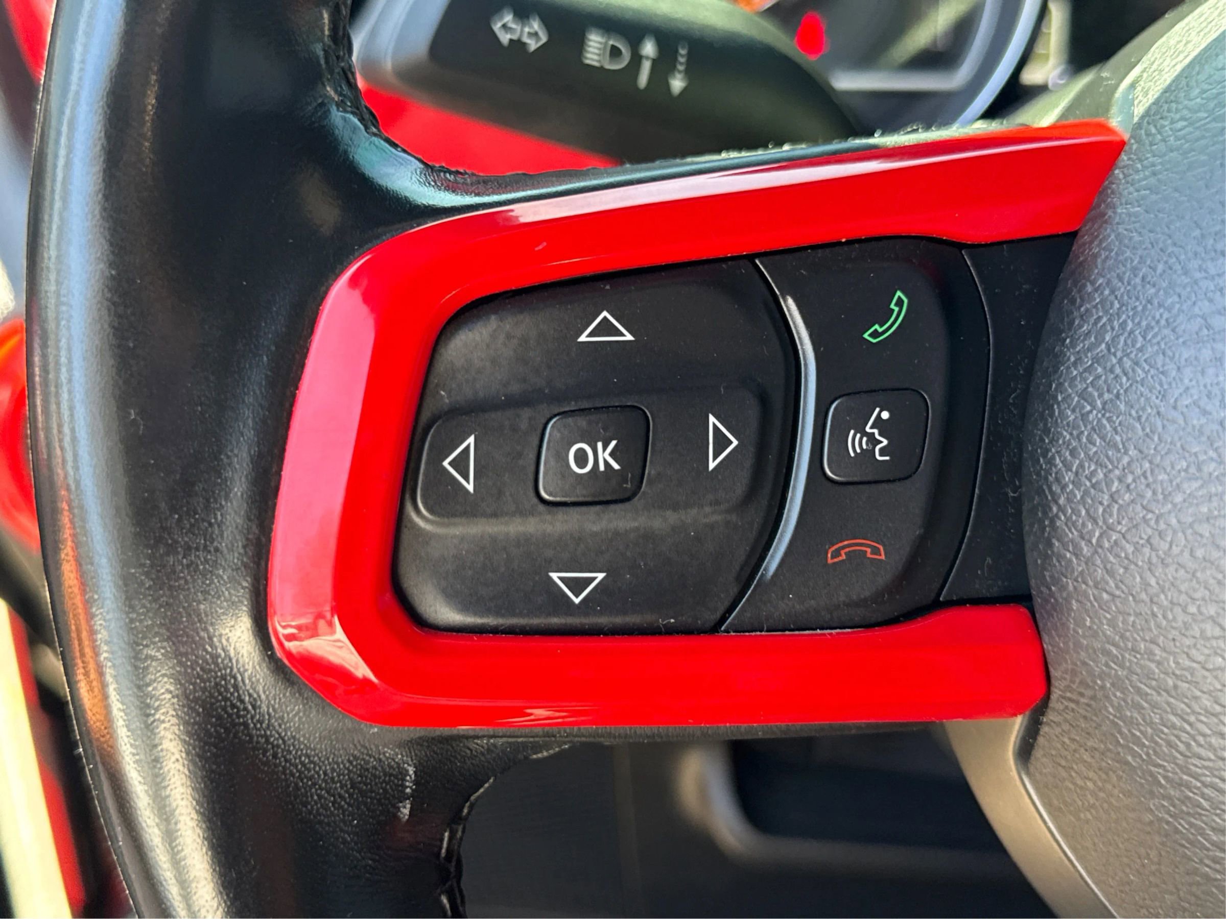 Used 2021 Jeep Gladiator Sport image 34