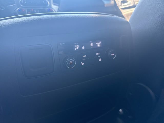 Used 2015 Chevrolet Tahoe LTZ image 13