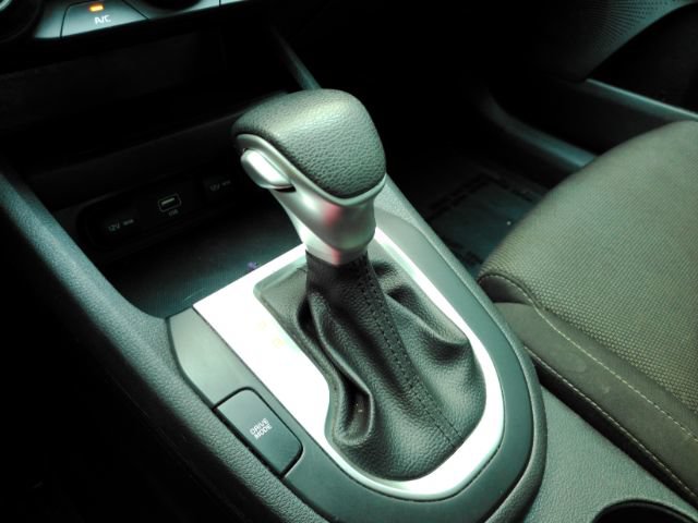 Used 2023 Kia Forte LXS FWD image 40