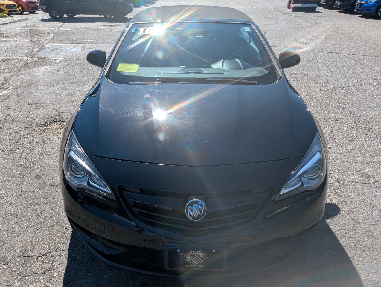 Used 2018 Buick Cascada Sport Touring w/ Dark Effects Package image 4