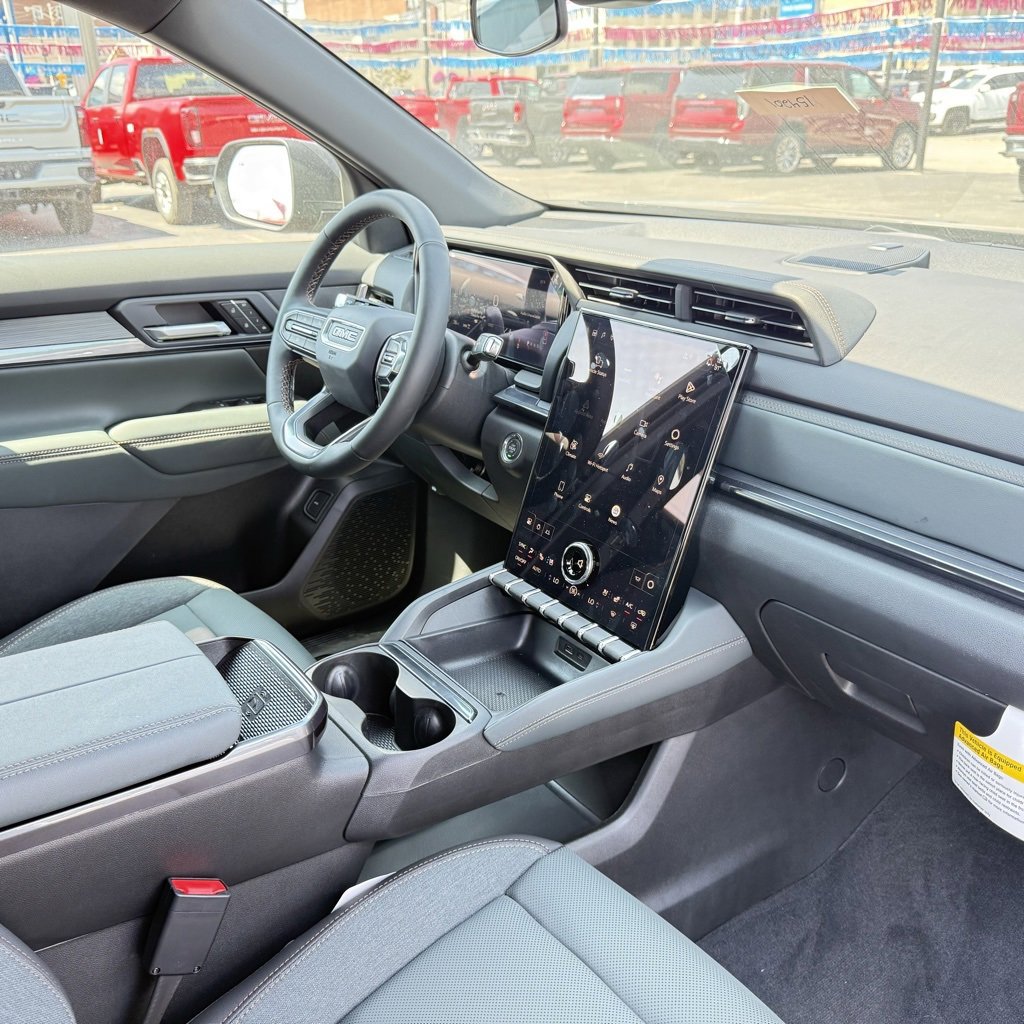 New 2026 GMC Terrain AT4 w/ Convenience Package III image 20