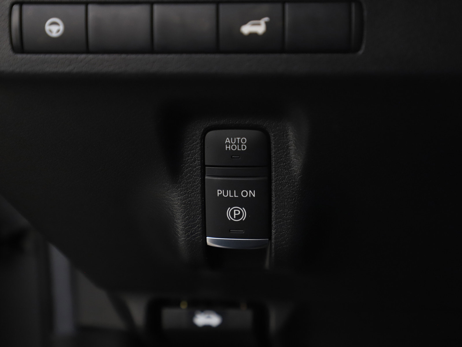 Used 2025 Nissan Murano SV AWD/4WD image 28