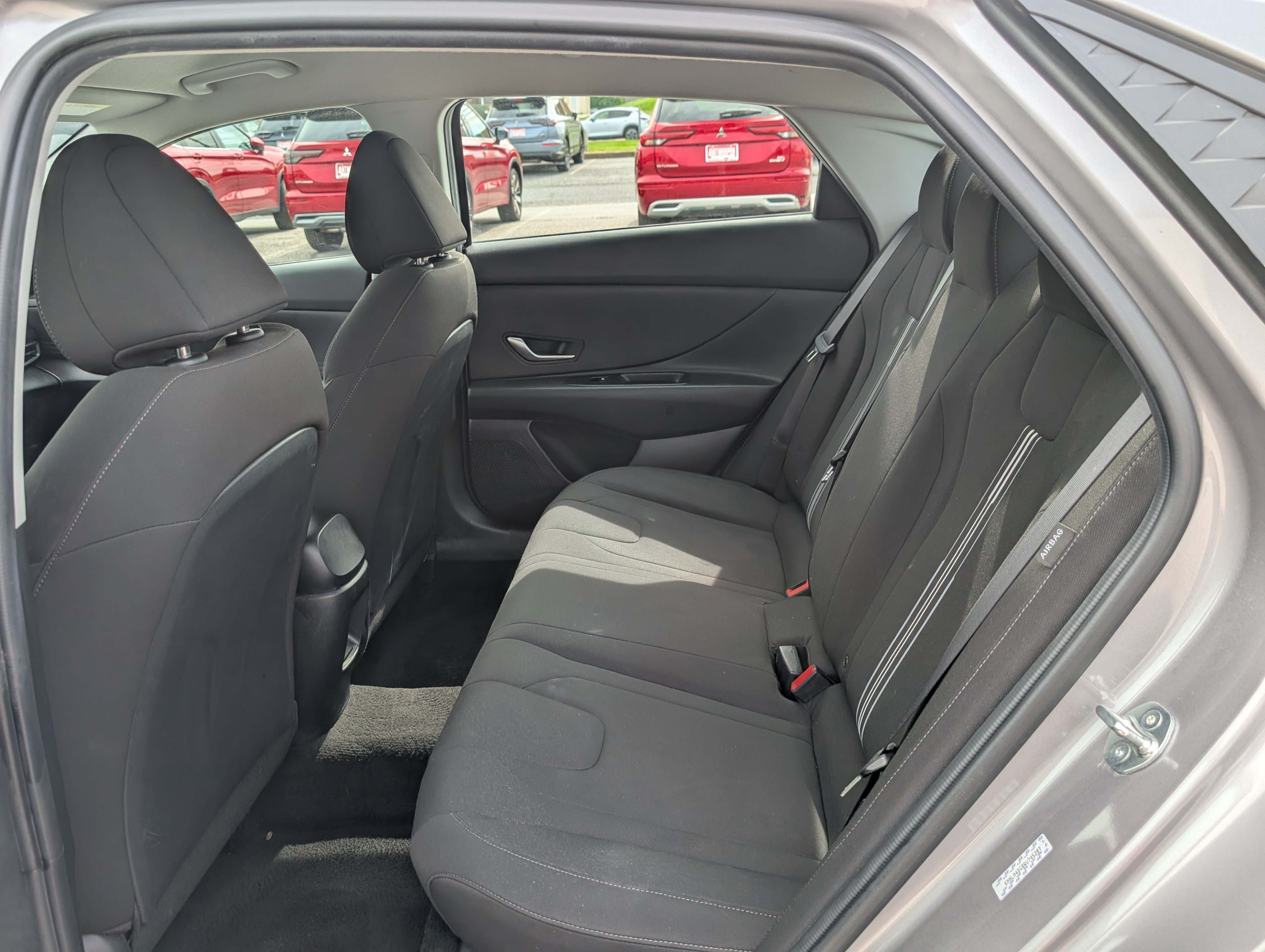 Used 2024 Hyundai Elantra SEL FWD image 13