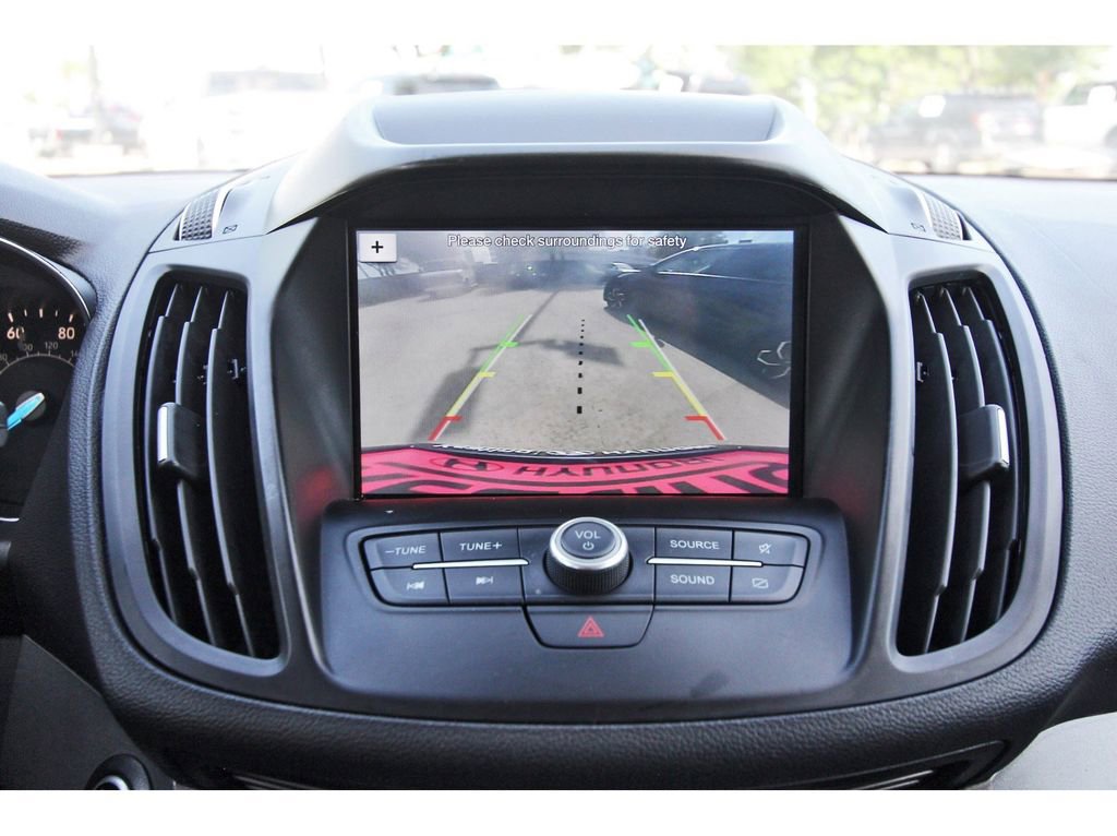 Used 2019 Ford Escape SE image 27