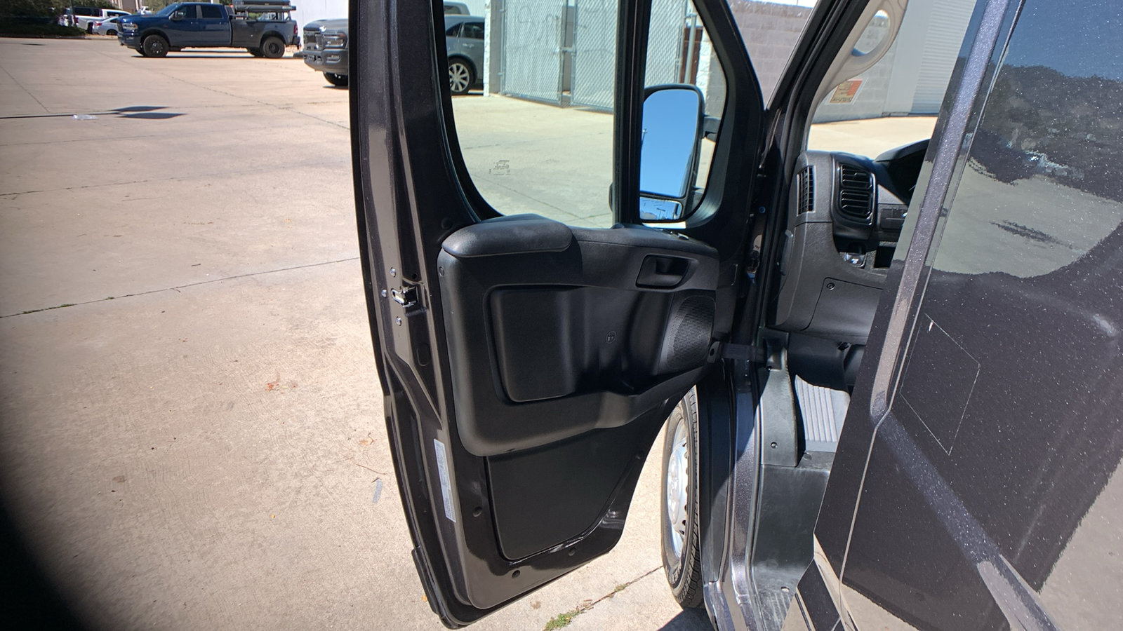Used 2026 RAM ProMaster 2500 FWD image 11