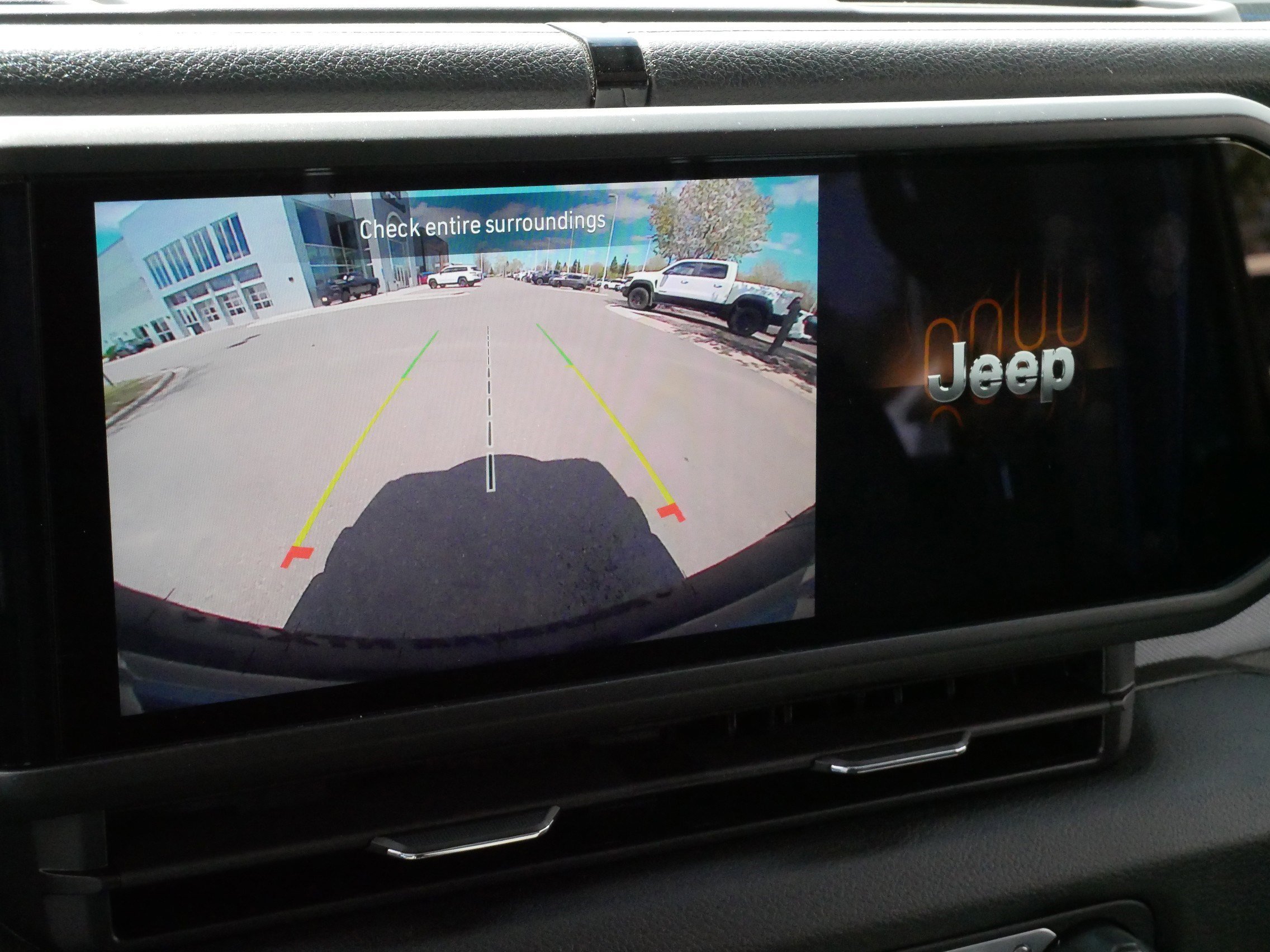 Used 2024 Jeep Wrangler Unlimited Sport AWD/4WD image 28
