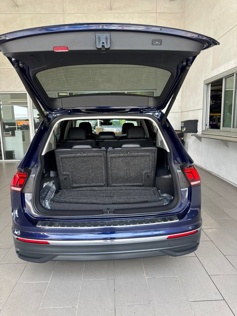 Certified 2024 Volkswagen Tiguan Wolfsburg Edition FWD image 14