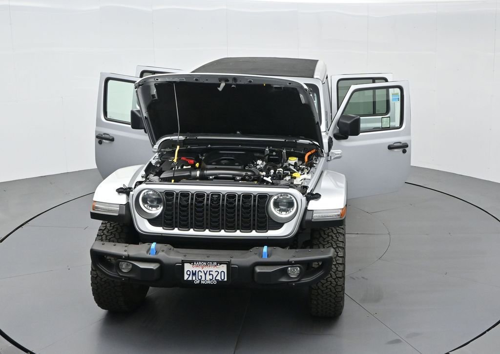 Used 2024 Jeep Wrangler Unlimited Rubicon 4xe image 40