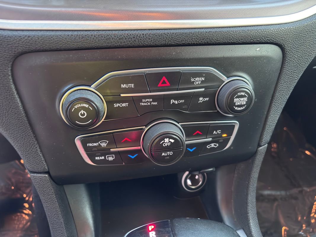 Used 2019 Dodge Charger R/T image 36
