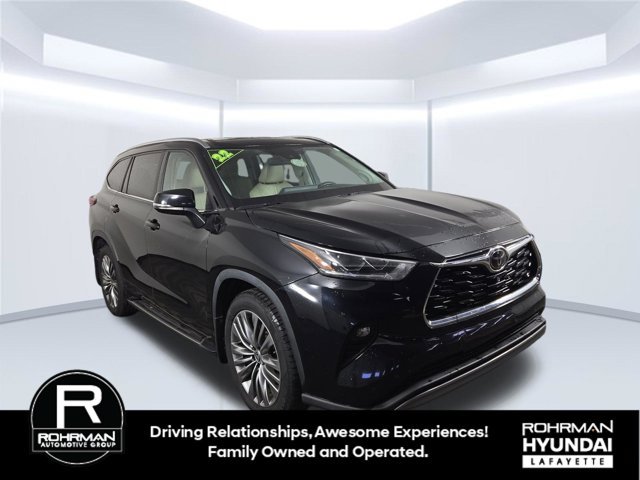 Used 2022 Toyota Highlander Platinum AWD/4WD image 4