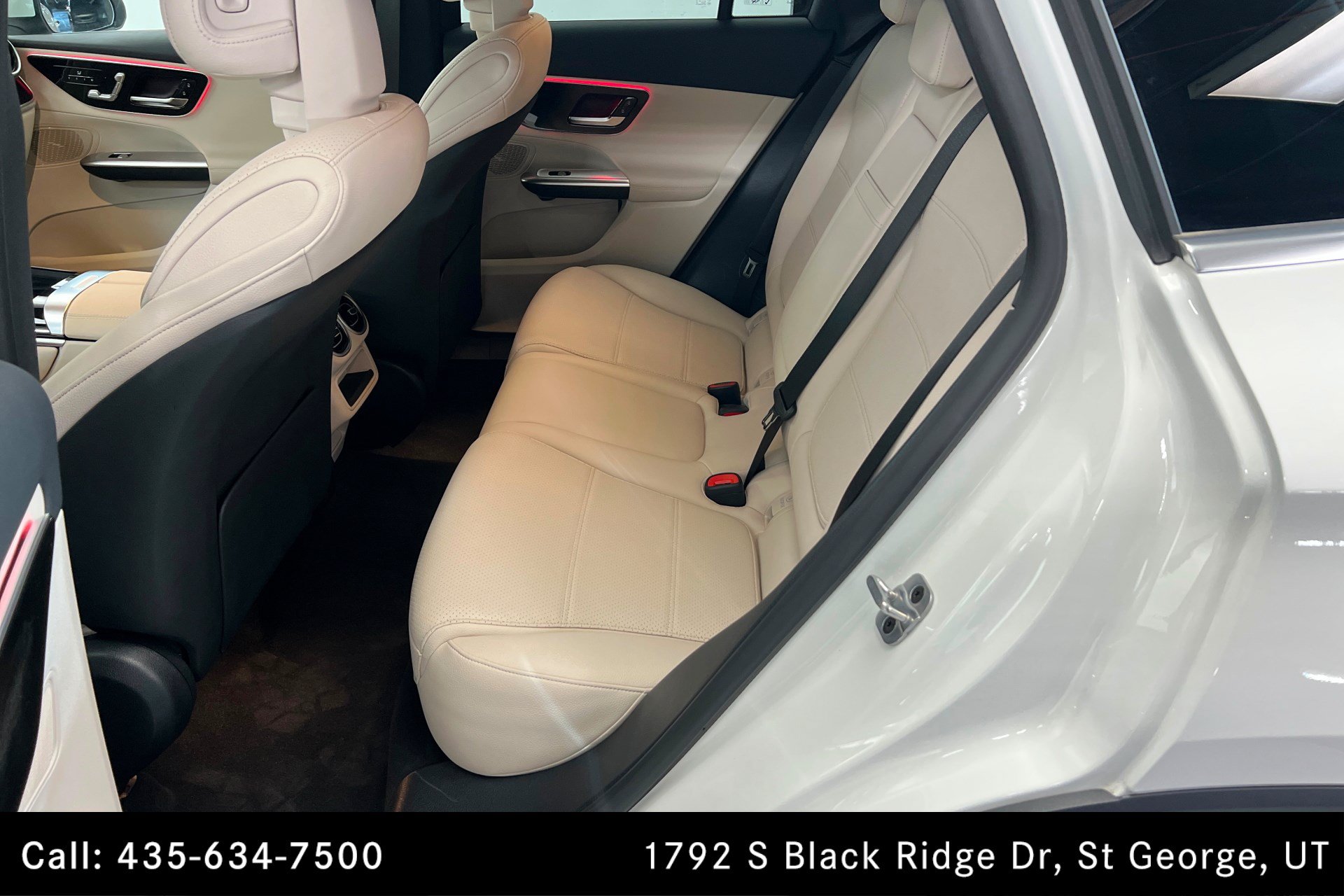 Certified 2025 Mercedes-Benz GLC 300 4MATIC image 19