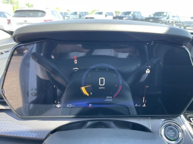 New 2026 Chevrolet Trax ACTIV w/ Sunroof Package FWD image 15