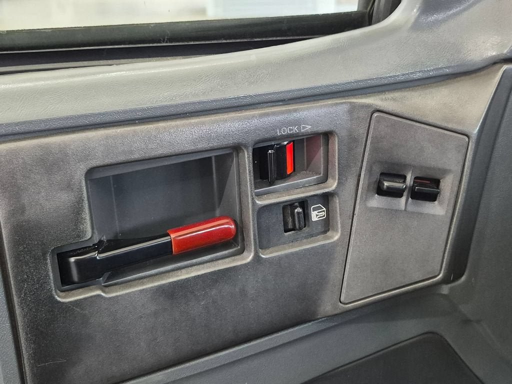 Used 1991 GMC Sonoma AWD/4WD image 21