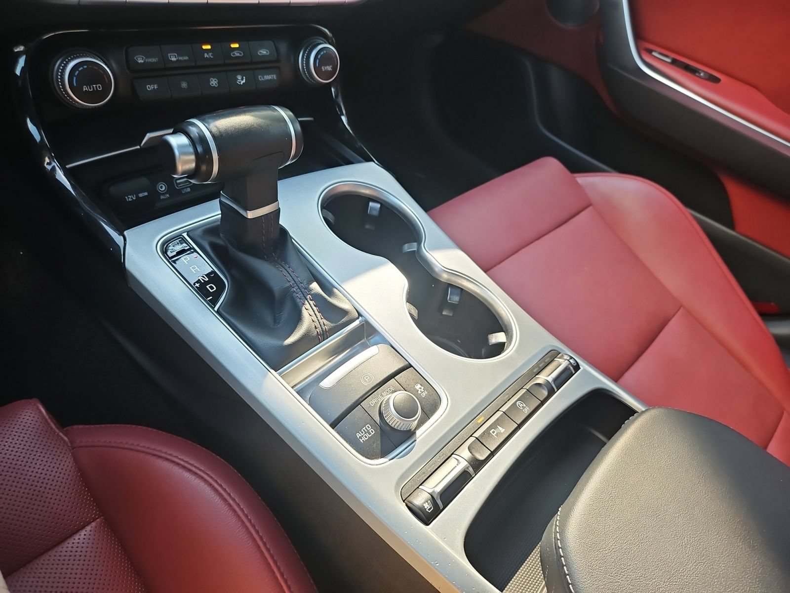 Used 2019 Kia Stinger GT1 RWD image 23