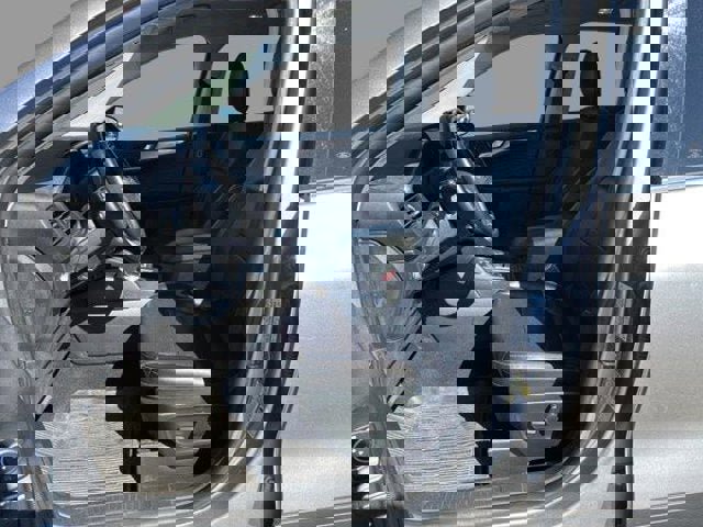 Certified 2022 Ford Escape Titanium image 10