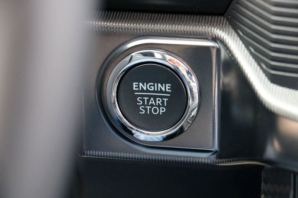 New 2025 Ford F150 Lariat w/ Equipment Group 502A High image 18