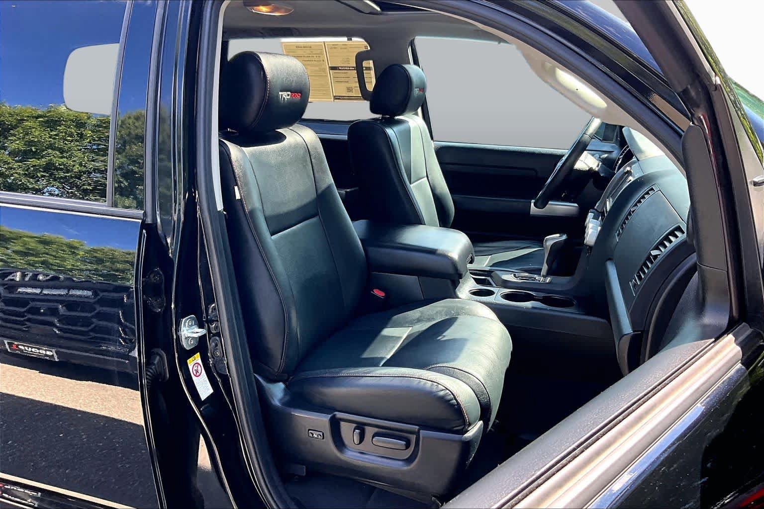 Used 2022 Toyota Sequoia TRD Pro AWD/4WD image 8