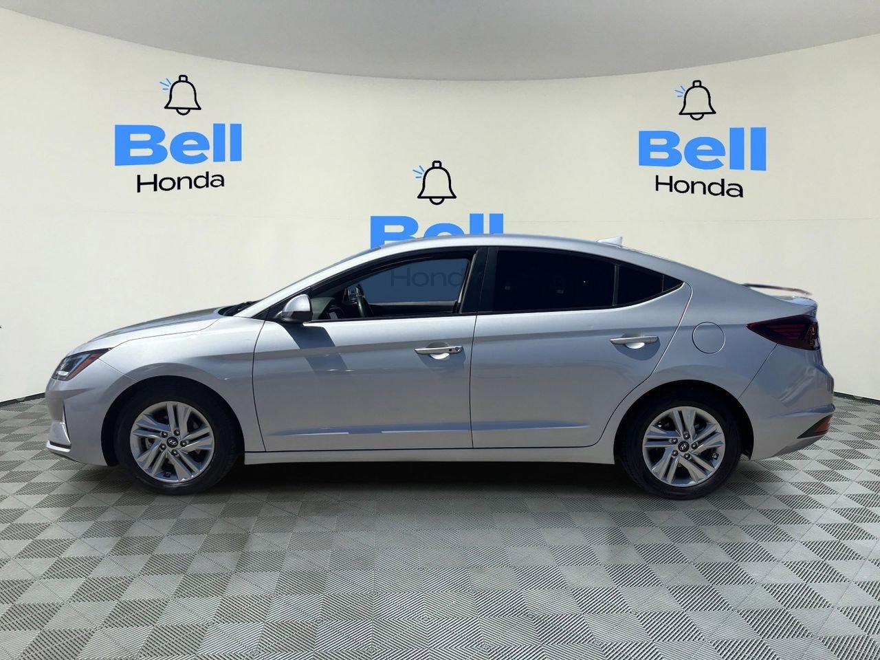 Used 2020 Hyundai Elantra Value Edition w/ Cargo Package (C1) FWD image 2