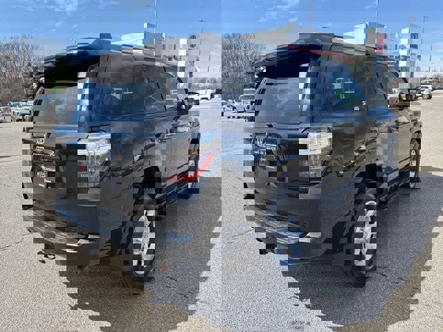 Used 2019 Toyota 4Runner SR5 image 12