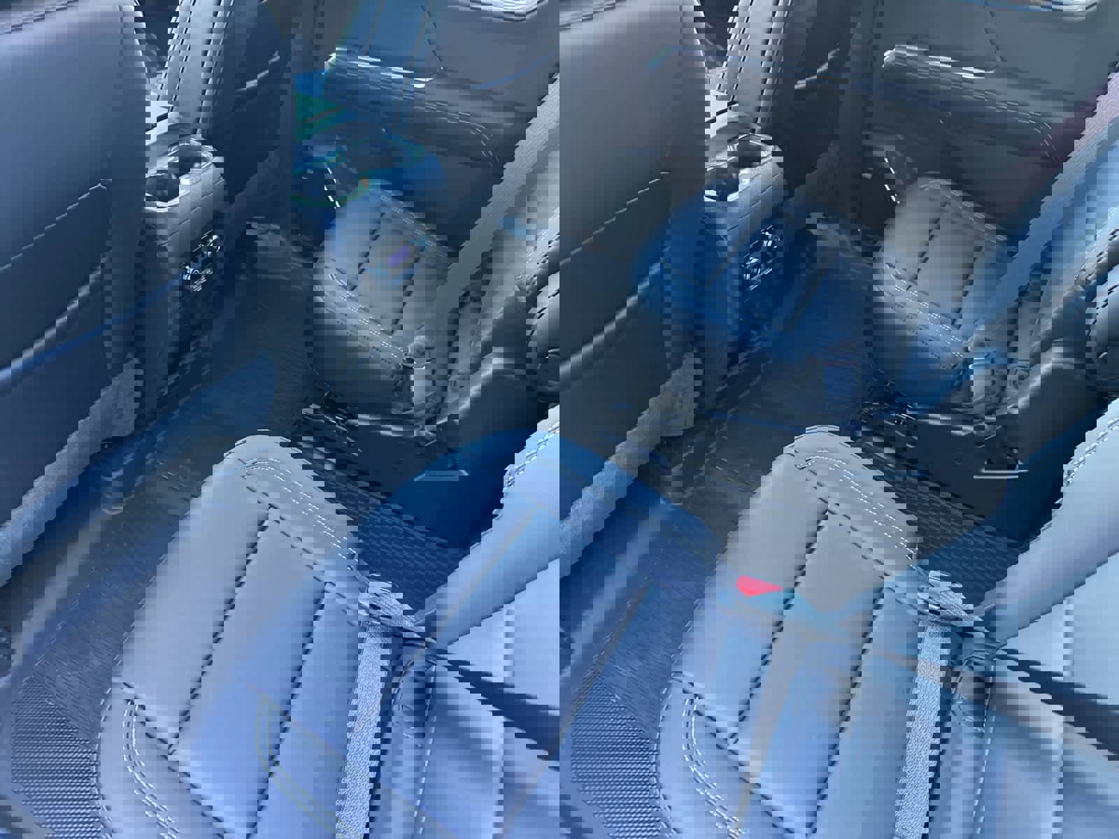 New 2026 GMC Acadia Elevation image 11