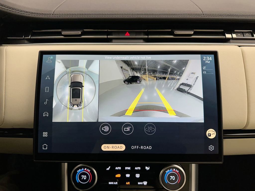 Certified 2023 Land Rover Range Rover SE image 24