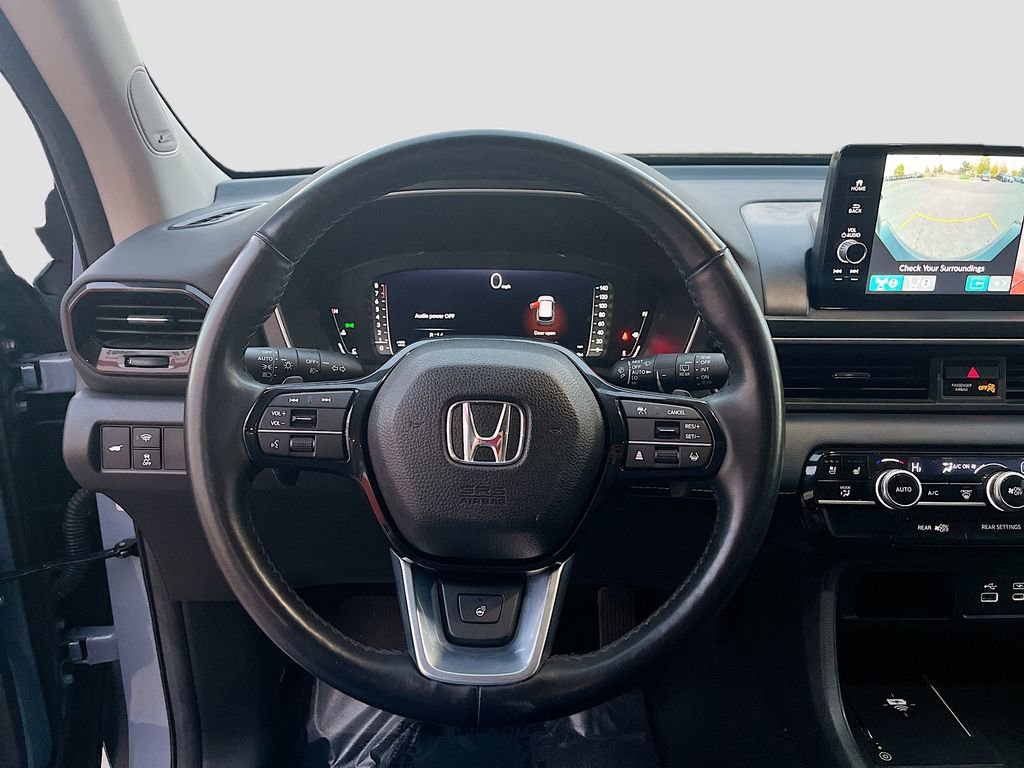 Used 2023 Honda Pilot Elite image 11