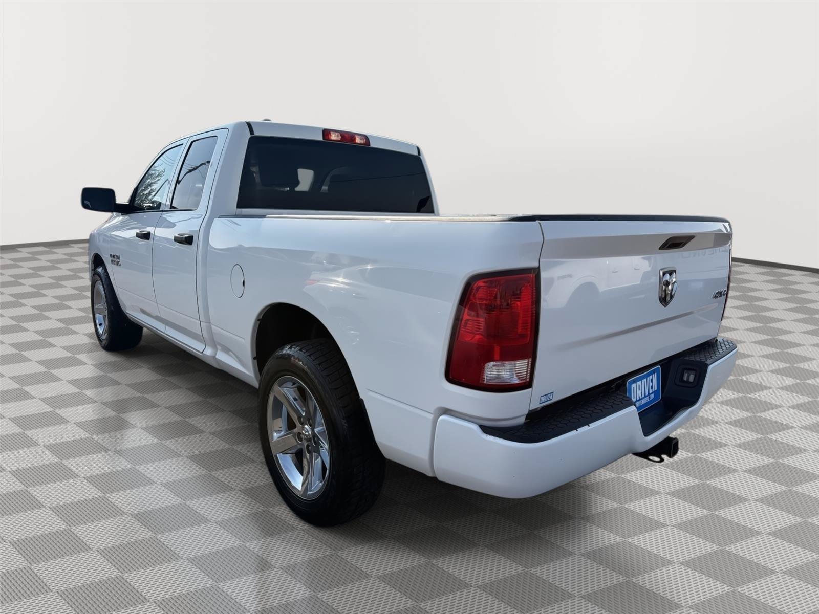 Used 2018 RAM 1500 Express w/ Express Value Package AWD/4WD image 6