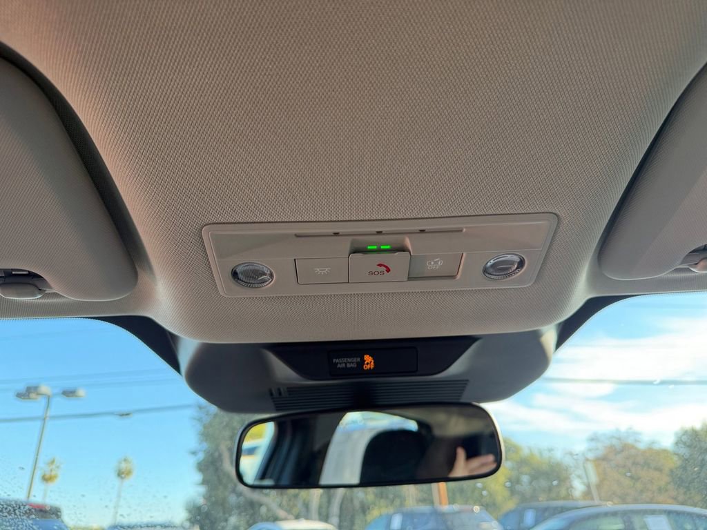 New 2026 Nissan Leaf image 24