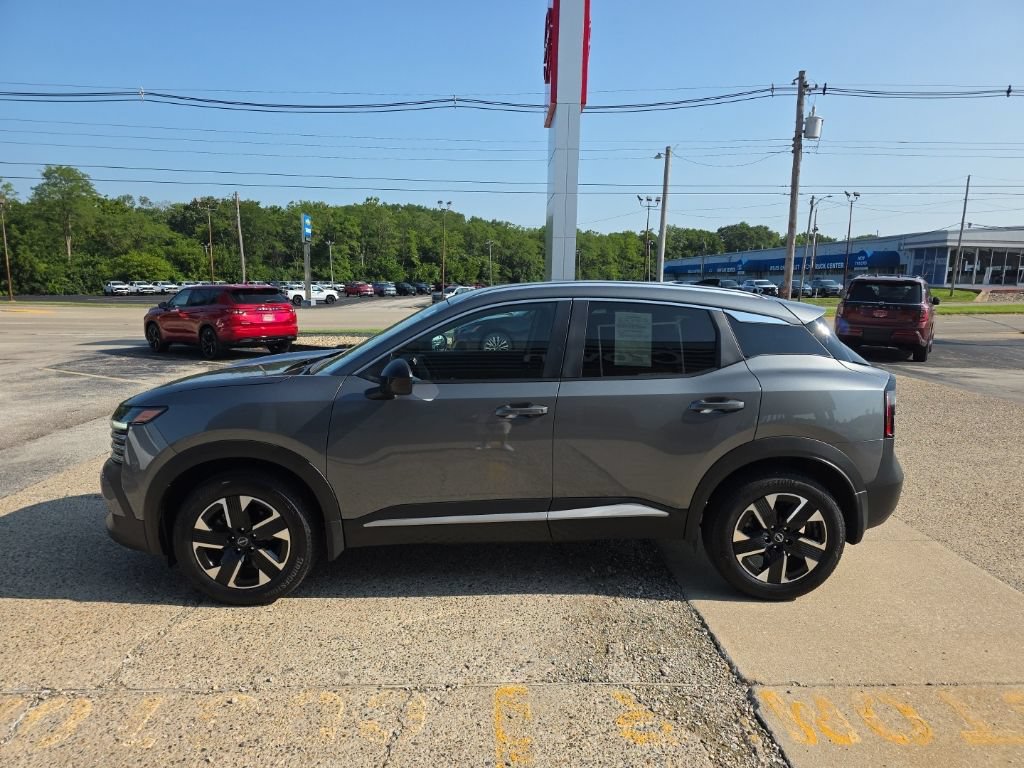 Used 2026 Nissan Kicks SV w/ Charging Package AWD/4WD image 8