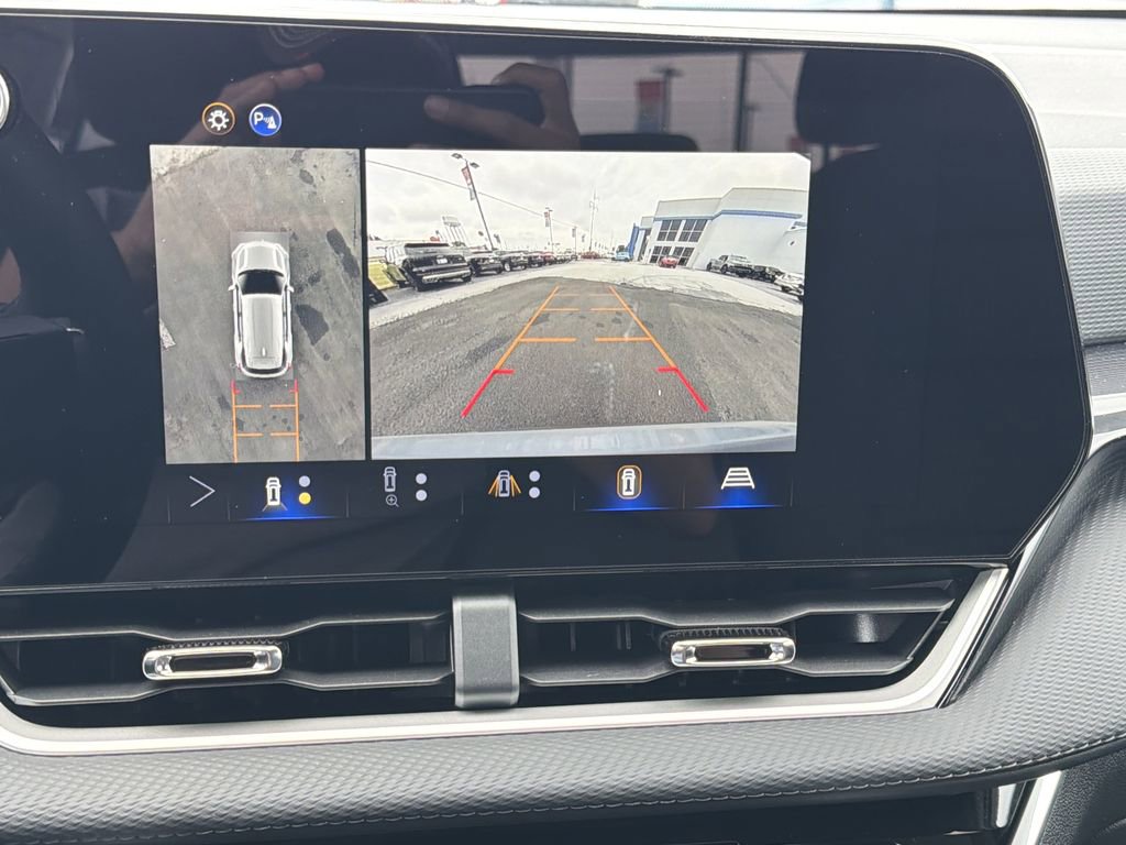 New 2026 Chevrolet Equinox LT FWD image 5
