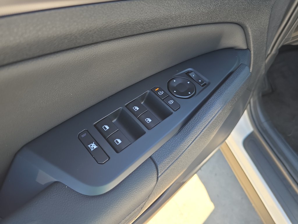 New 2027 Kia Sportage EX FWD image 21