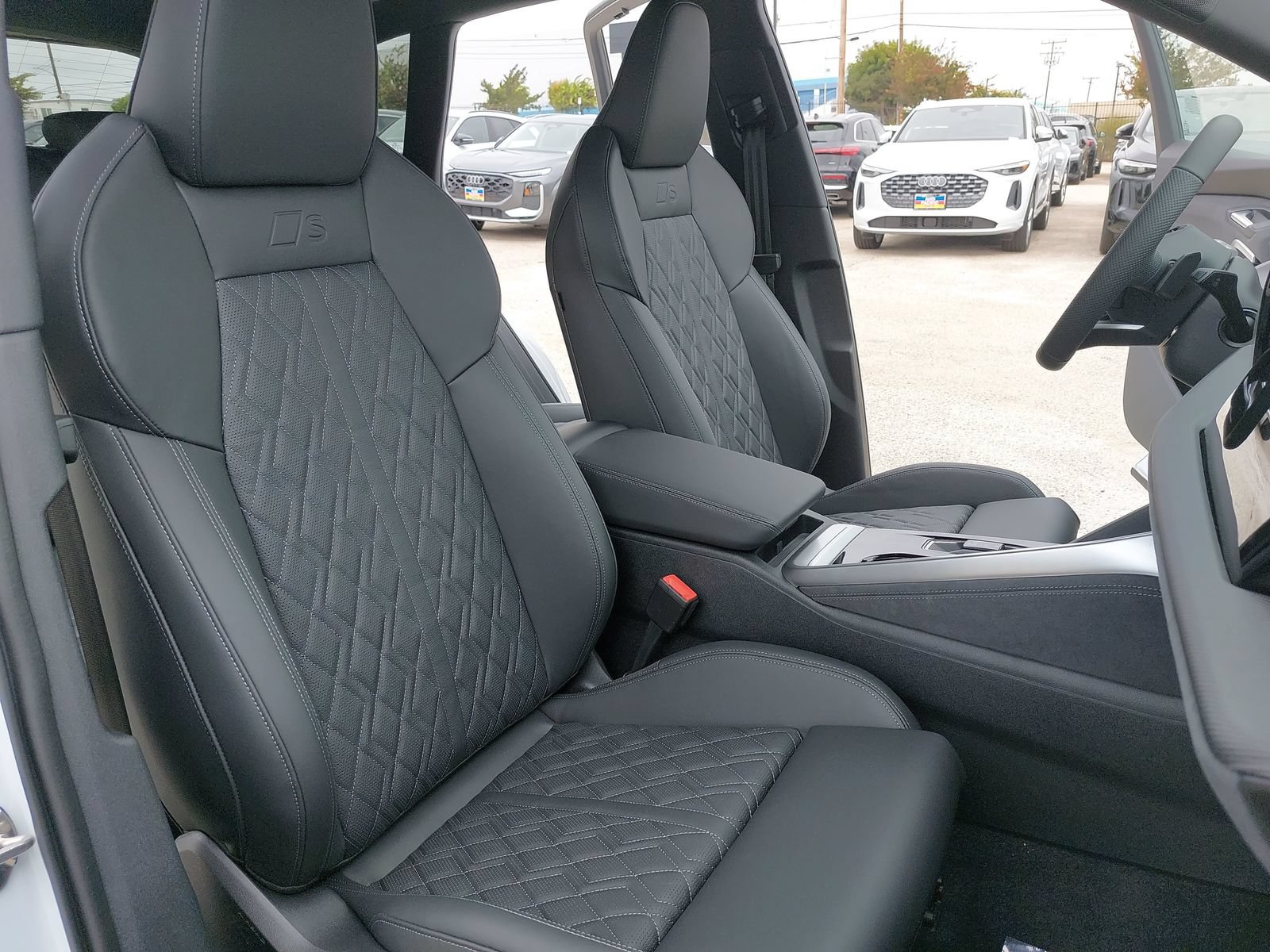 New 2026 Audi SQ5 Premium Plus AWD/4WD image 10